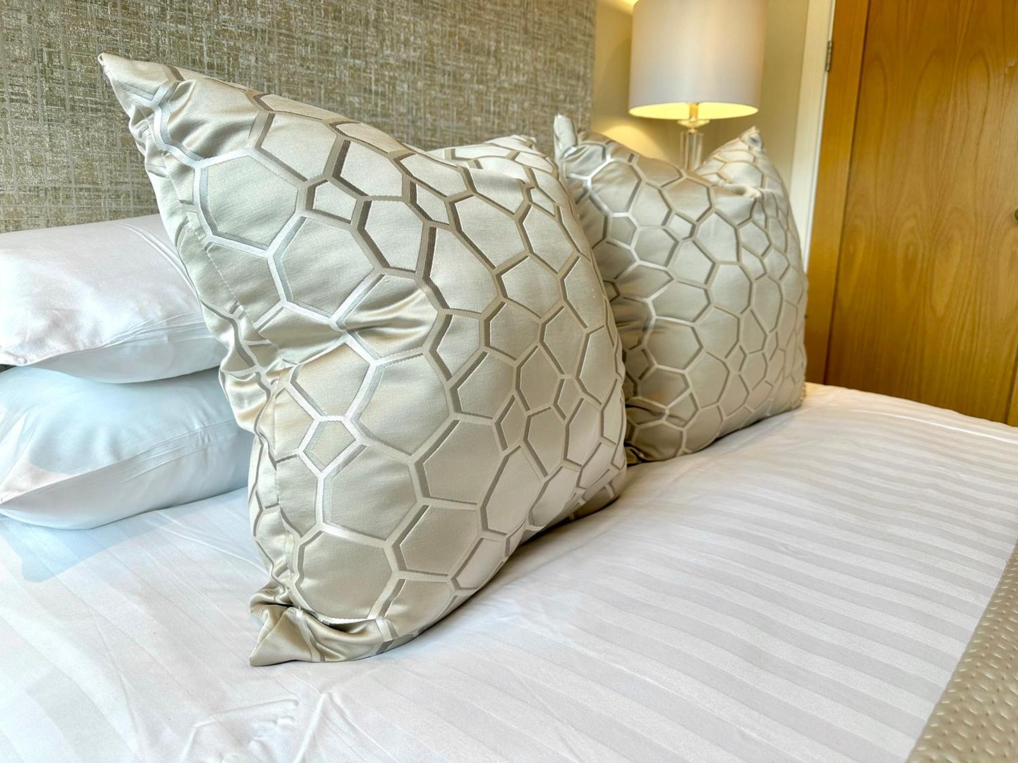 Superior Apartment In Cardiff City Centre Esterno foto